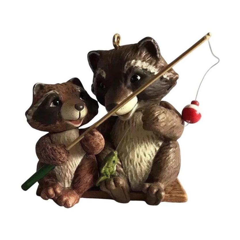 2009 FIshin' Buddies - Raccoon Hallmark Ornament (Fishing) QXG6565 Image1