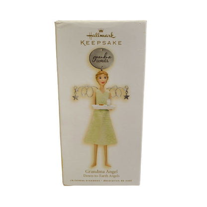2009 Grandma Angel Hallmark Ornament (Down to Earth Angels) QXG6562