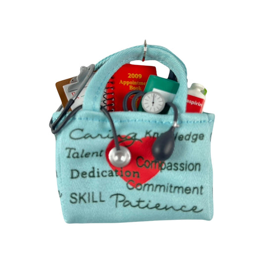 2009 Health Care Pros Hallmark Ornament (Healthcare Workers) QXG6662 Image1