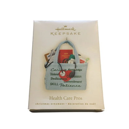 2009 Health Care Pros Hallmark Ornament (Healthcare Workers) QXG6662 Image2