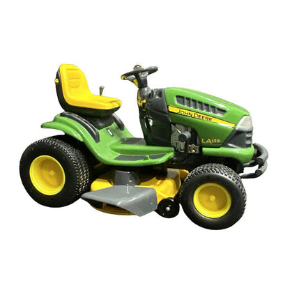 2009 LA135 Limite Edition Lawn Tractor (John Deere)