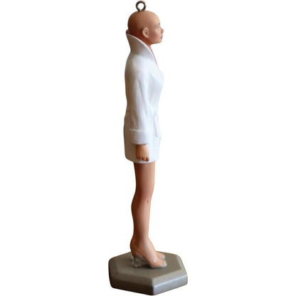 2009 Lieutenant Ilia Hallmark Ornament (Star Trek) QXE3042