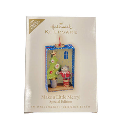 2009 Make a Little Merry! Hallmark Ornament (Mouse) QXE3105