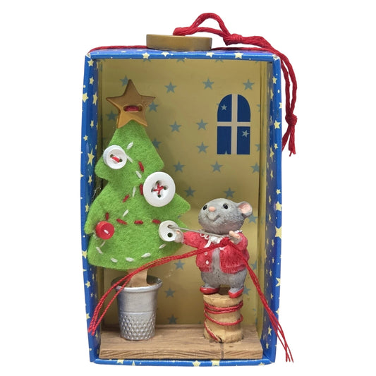 2009 Make a Little Merry! Hallmark Ornament (Mouse) QXE3105 Image1