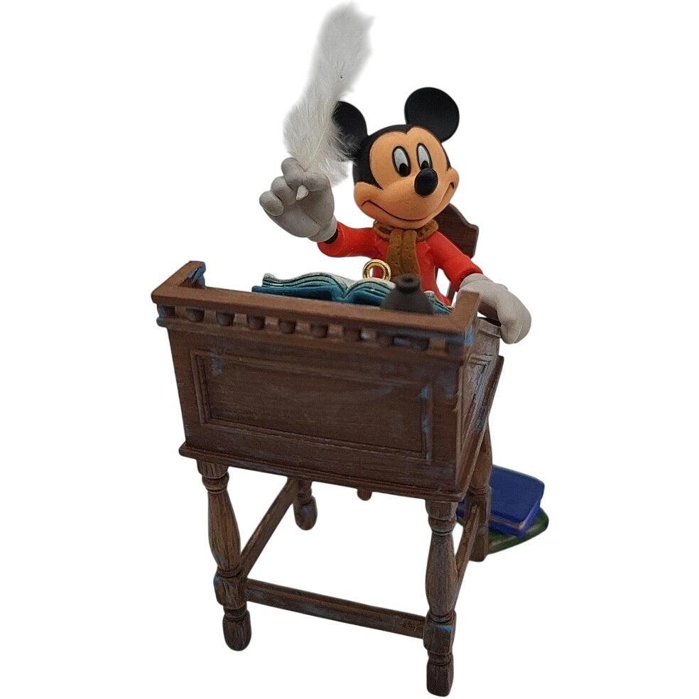 2009 Mickey As Bob Cratchit Hallmark Ornament (Mickey's Christmas Carol) QX8452