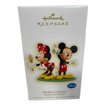 2009 Mistletoe Mickey (Mickey Mouse & Friends)