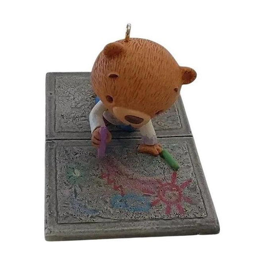 2009 Mommy's Little Artist Hallmark Ornament (Crayola) QXI1265 Image1