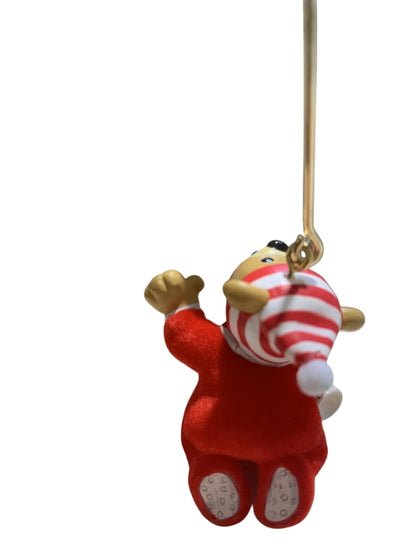 2009 My First Christmas Hallmark Ornament (Child's Age Collection) QXG6045 Image4