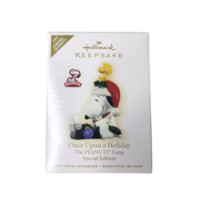 2009 Once Upon a Holiday Hallmark Ornament (Peanuts) QXD3065