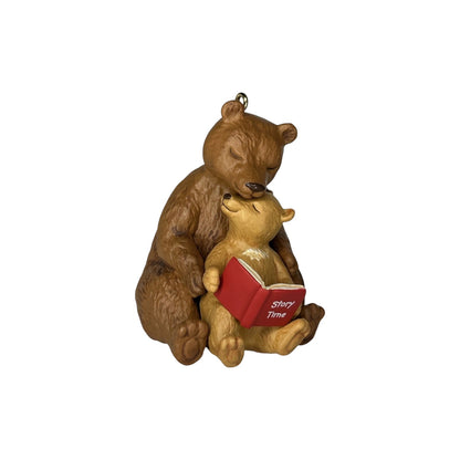 2009 Once Upon a Storytime Hallmark Ornament (Bears) QXG6722 Image3