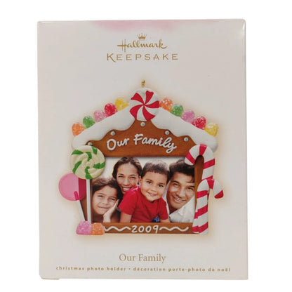 2009 Our Family (Photo Holder)