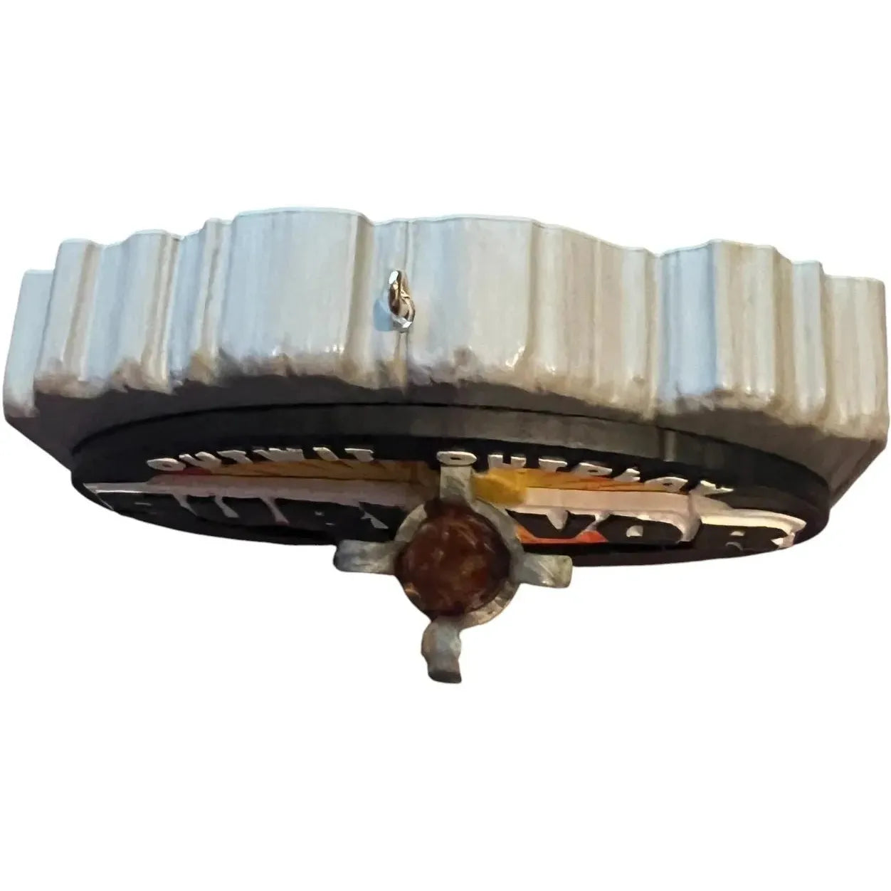 2009 Outwit Outplay Outlast Hallmark Ornament (Survivor) QXI1275