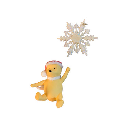 2009 Pooh's Twinkly Snowflake Hallmark Ornament (Winnie the Pooh) QXE3072