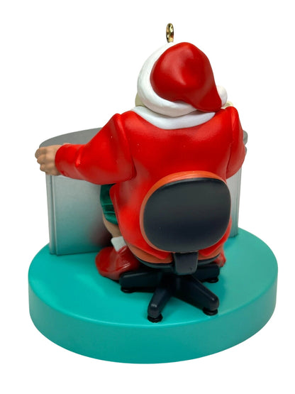 2009 SportsCenter Santa Hallmark Ornament (ESPN) QXI1215 Image3