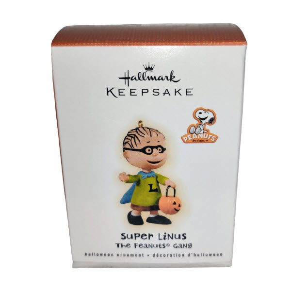 2009 Super Linus Hallmark Ornament (Peanuts) QFO4015