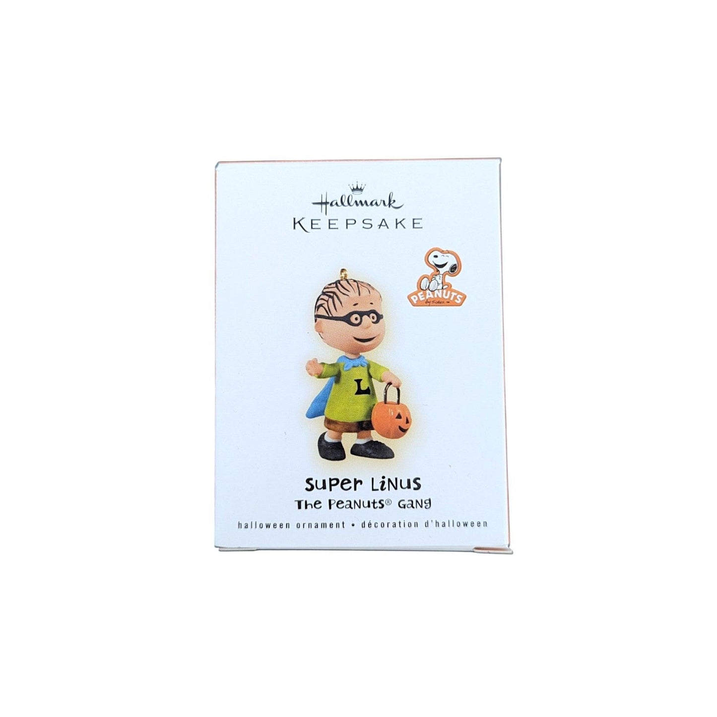 2009 Super Linus Hallmark Ornament (Peanuts) QFO4015 Image2