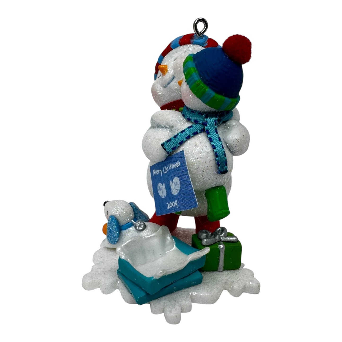 2009 The Sweetest Gift Hallmark Ornament (Making Memories) QX8332