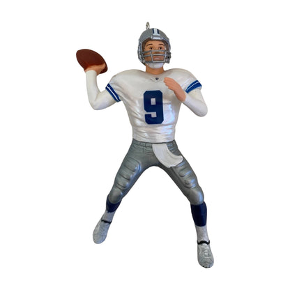 2009 Tony Romo Hallmark Ornament (Football Legends) QX8355