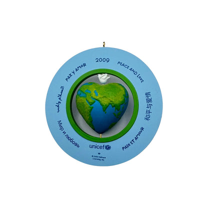 2009 UNICEF A World of Peace and Love Hallmark Ornament (UNICEF) QXI1192 Image3