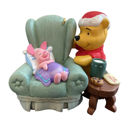 2009 Waiting Up for Santa Hallmark Ornament (Winnie the Pooh) QXD2045 Image1