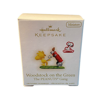 2009 Woodstock on the Green Hallmark Ornament (Peanuts) QXE9012