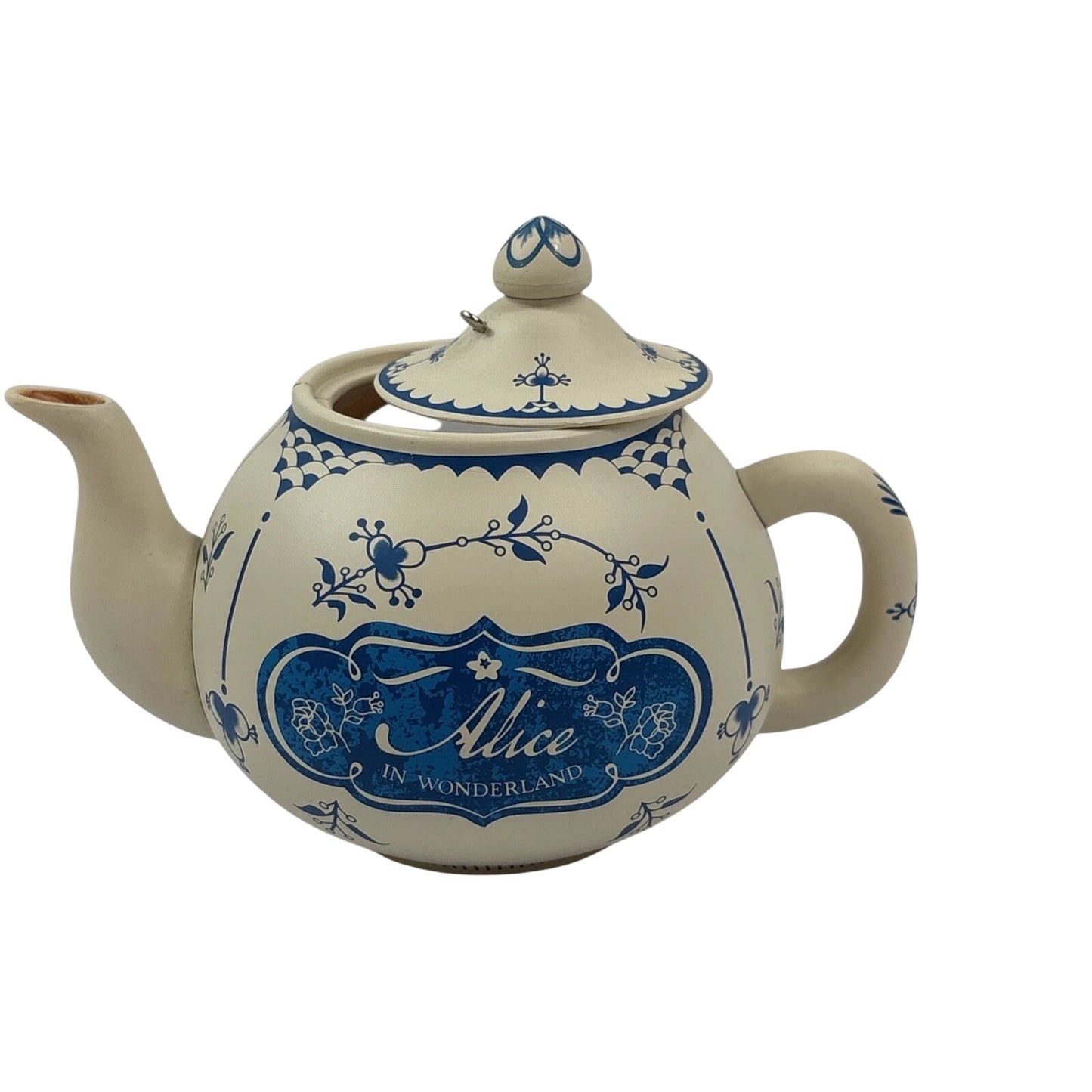 2010 Back to Wonderland (Alice in Wonderland)