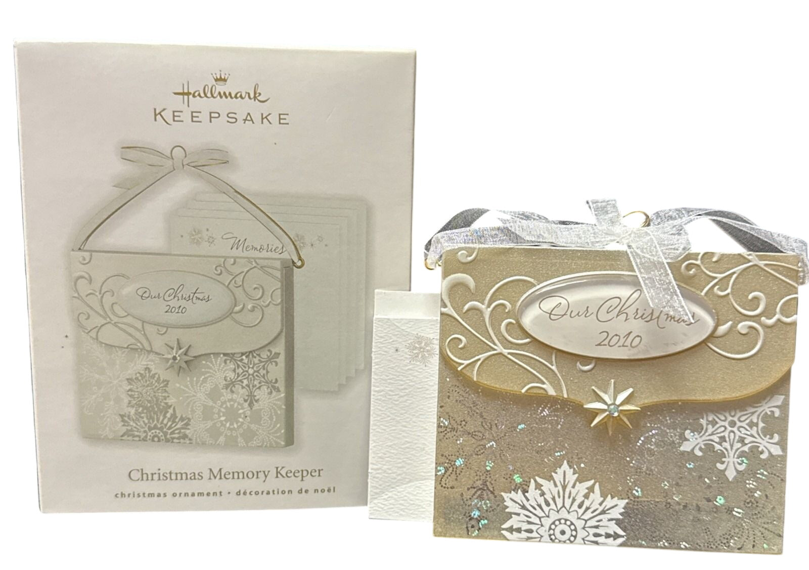 2010 Christmas Memory Keeper Hallmark Ornament (Christmas Memory Keeper) QXG7576