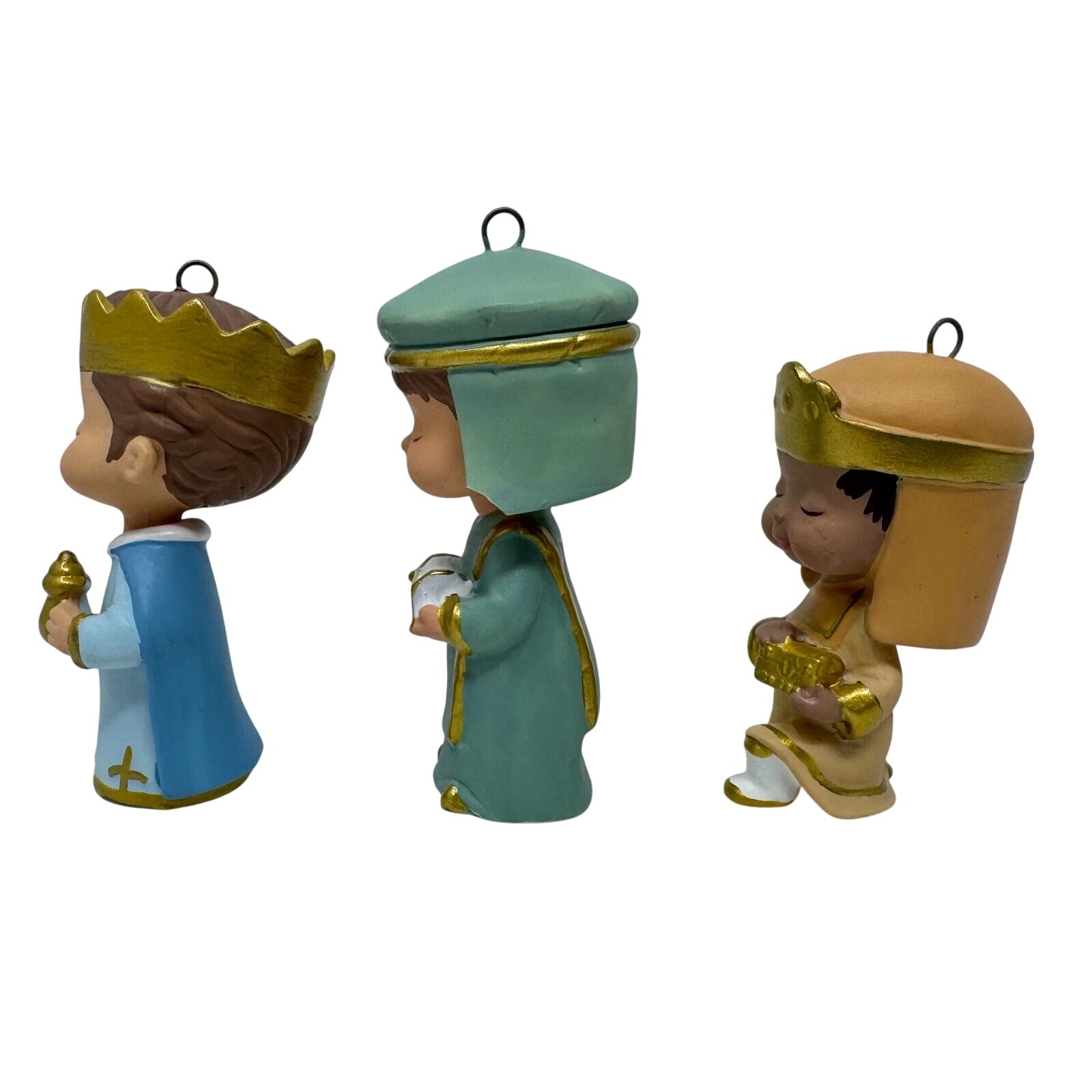 2010 Gifts We Bring Hallmark Ornament (Mary's Angels Nativity) QXC1015