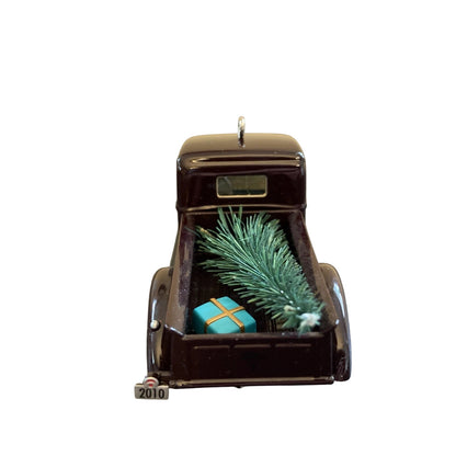 2010 Hallmark Ornament (1940) Ford Pickup Hallmark Ornament (All-American Trucks) QX8336