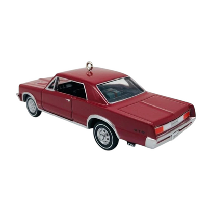 2010 (1964) Pontiac GTO (Classic American Cars)