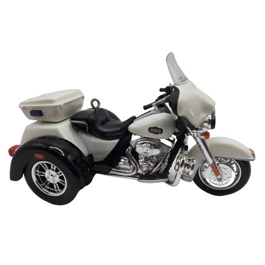 2010 (2009) Tri Glide Ultra Classic Inaugural Trike (Harley-Davidson)
