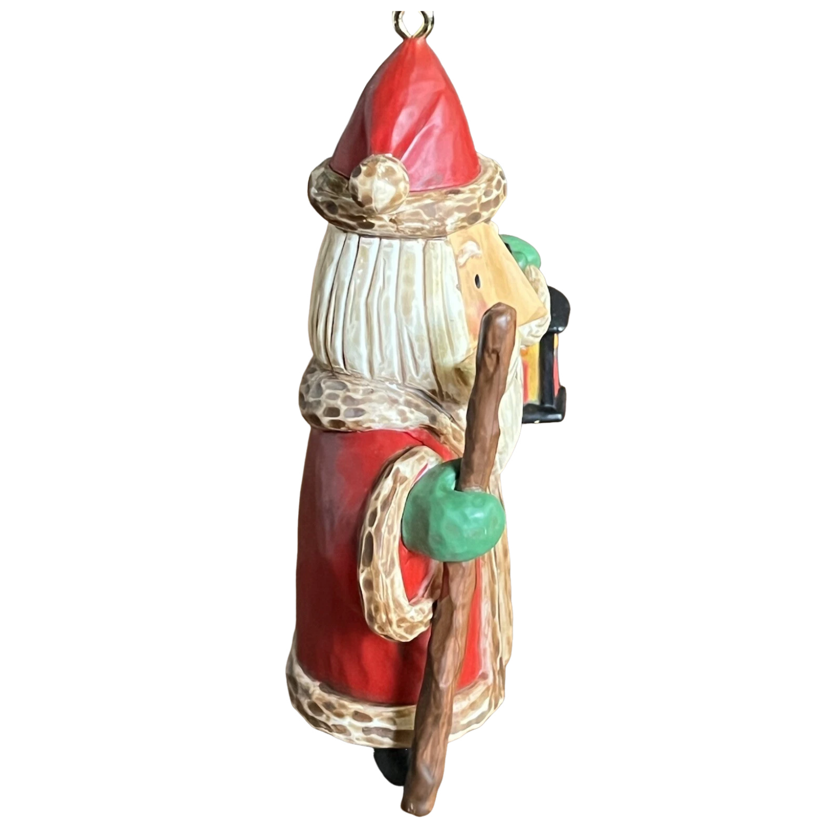 2010 Santa Spreads the Spirit Hallmark Ornament (Santa Claus) QXG7403