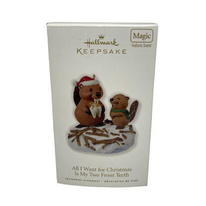 2010 All I Want for Christmas is My Two Front Teeth Hallmark Ornament (squirrels) QXG3046