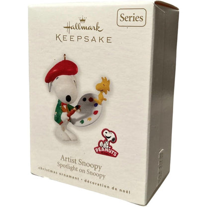 2010 Artist Snoopy Hallmark Ornament (Spotlight on Snoopy) QX8213