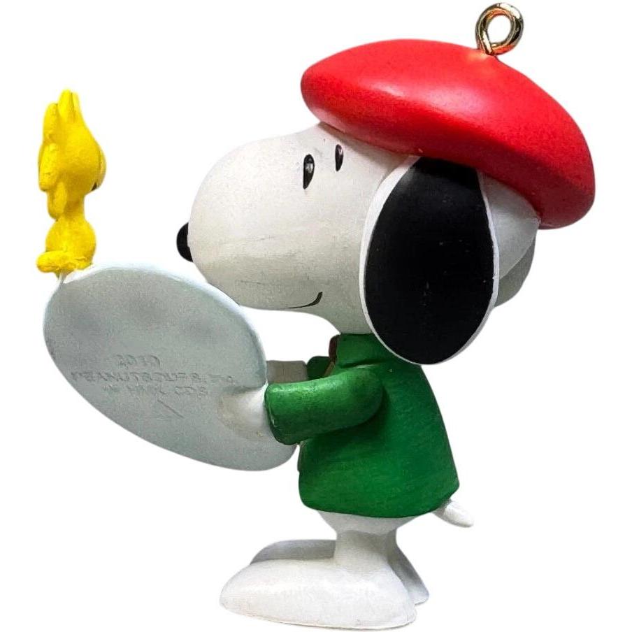 2010 Artist Snoopy Hallmark Ornament (Spotlight on Snoopy) QX8213