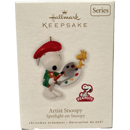 2010 Artist Snoopy Hallmark Ornament (Spotlight on Snoopy) QX8213