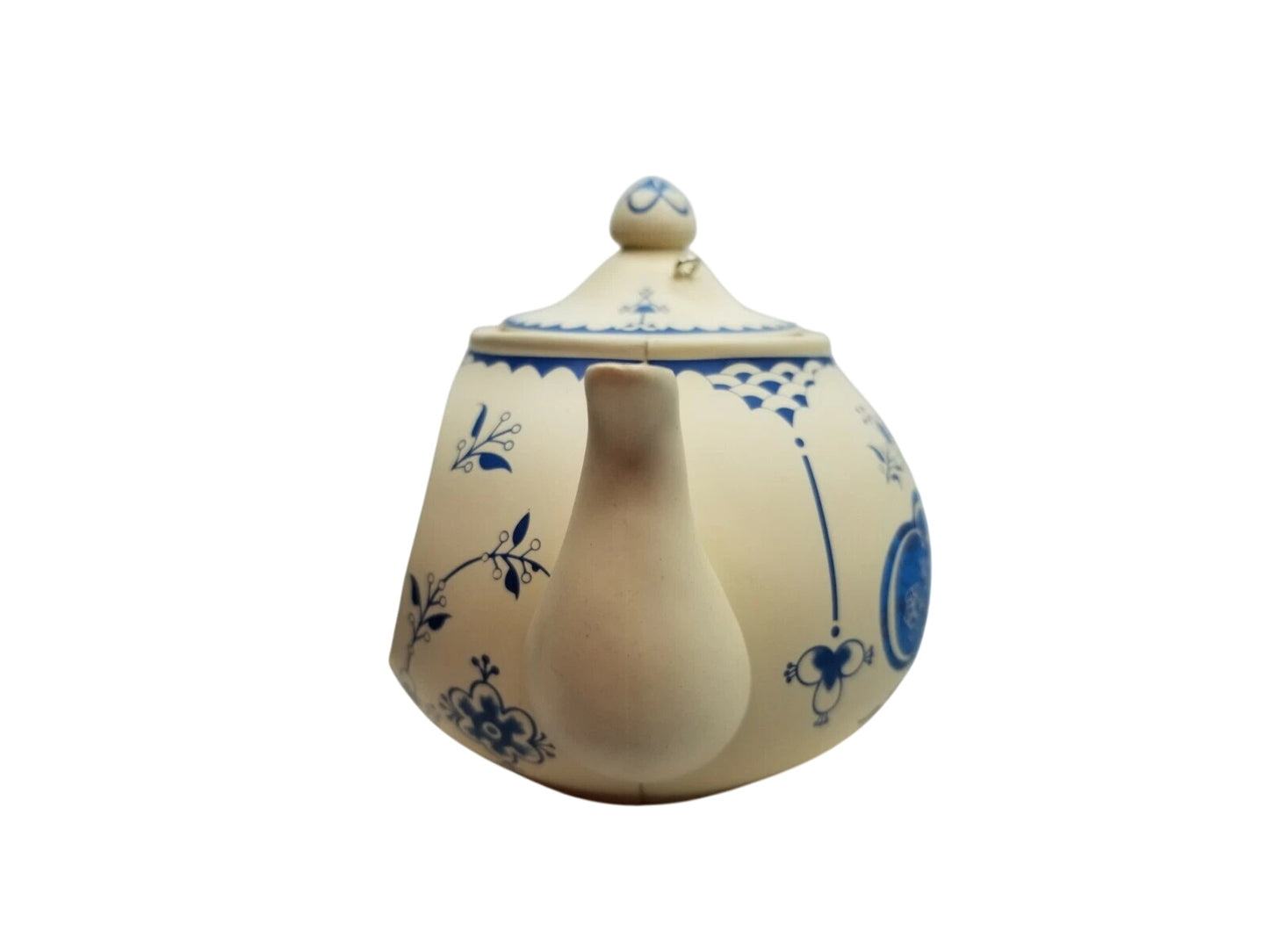 2010 Back to Wonderland (Alice in Wonderland)