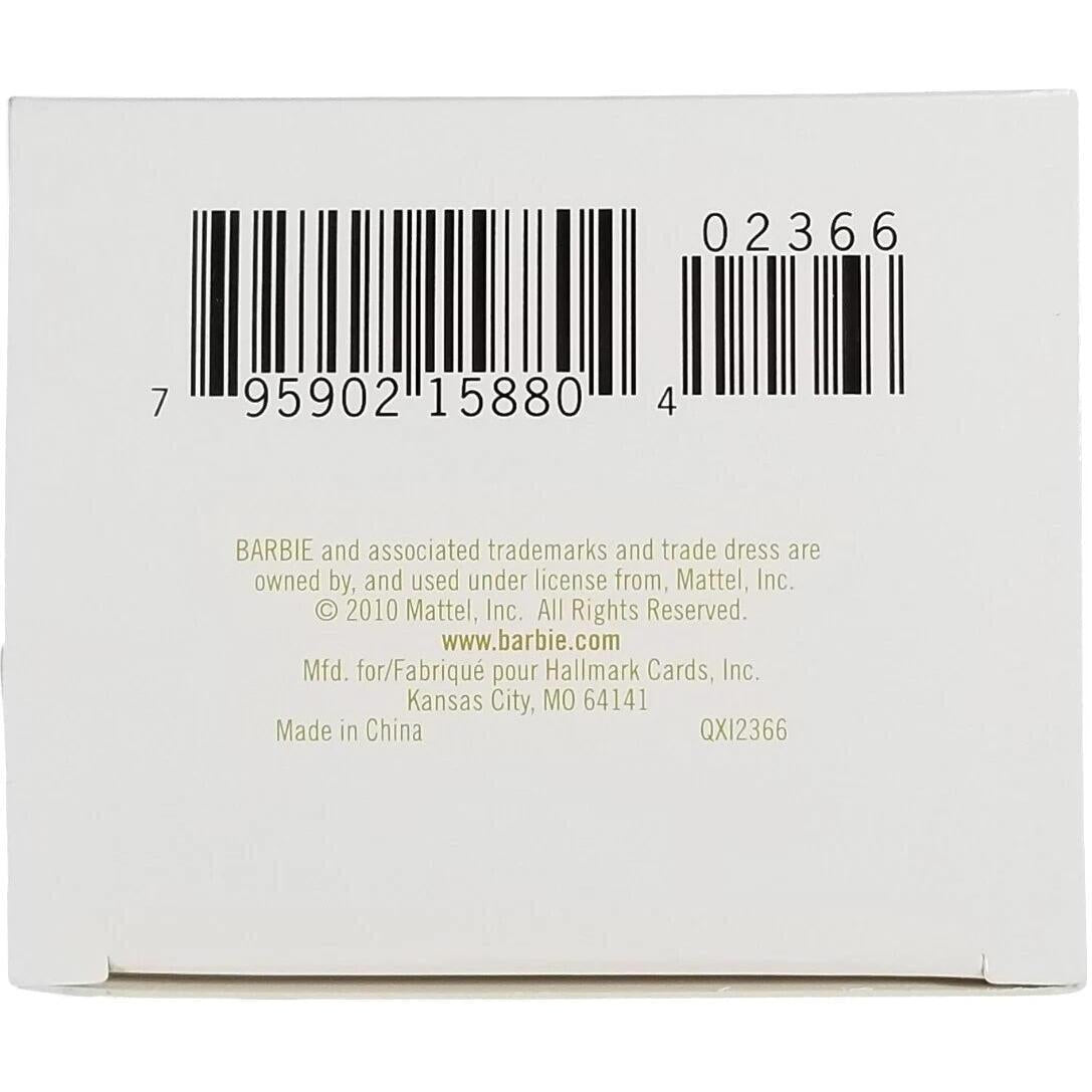 2010 Barbie A Fashion Fairytale Hallmark Ornament (Barbie) QXI2366