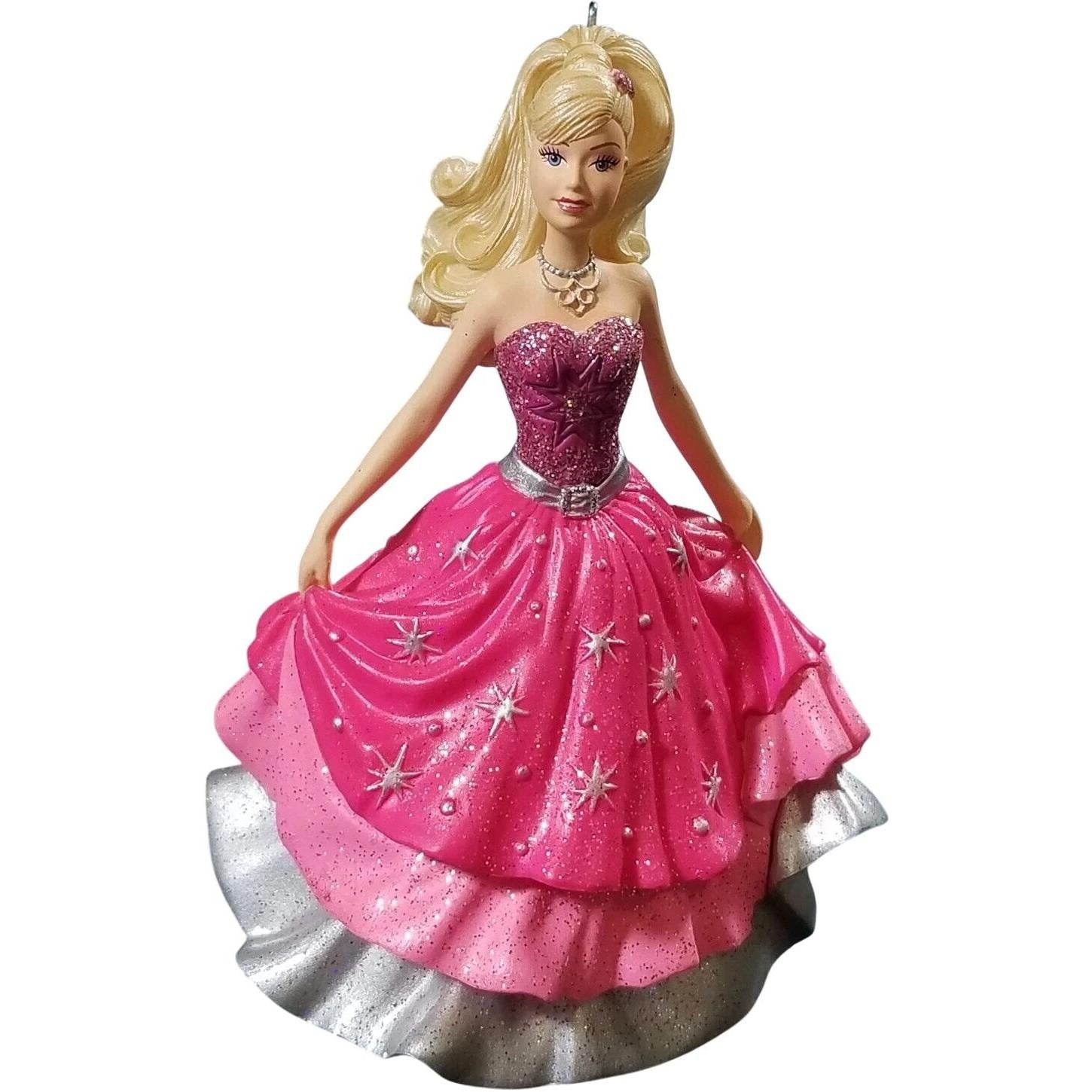 2010 Barbie A Fashion Fairytale Hallmark Ornament (Barbie) QXI2366