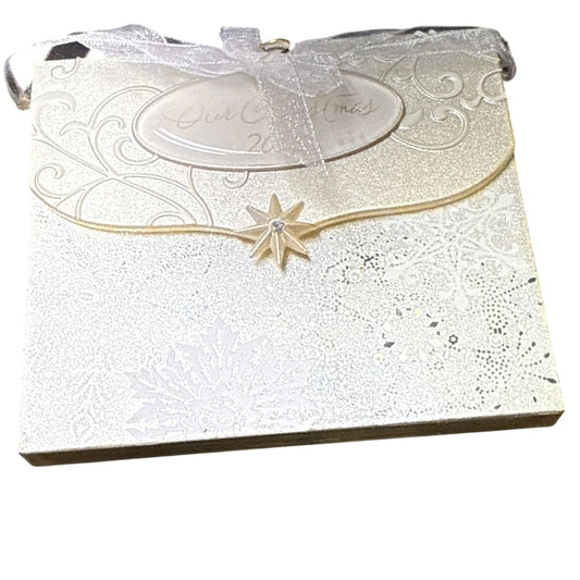 2010 Christmas Memory Keeper (Christmas Memory Keeper)