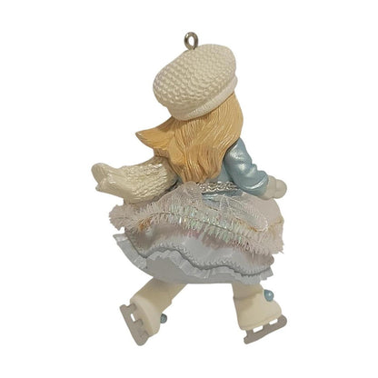 2010 Dazzling Winter Skater Hallmark Ornament (Madame Alexander) QX8313 Image4