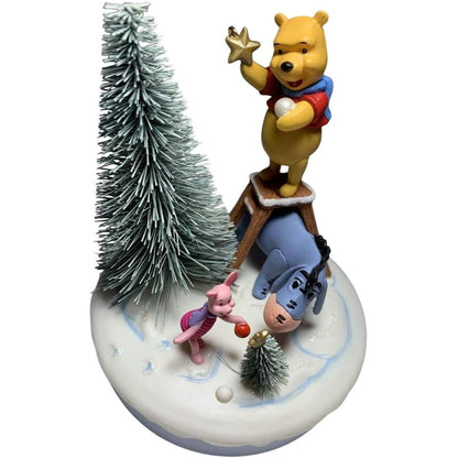 2010 Deck the Woods! Hallmark Ornament (Winnie the Pooh) QXD1023