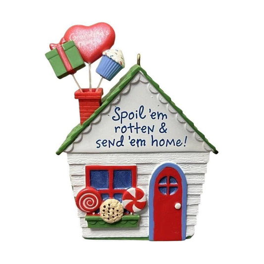 2010 Good Times at Grandma's Hallmark Ornament (Grandma) QXG7463 Image1