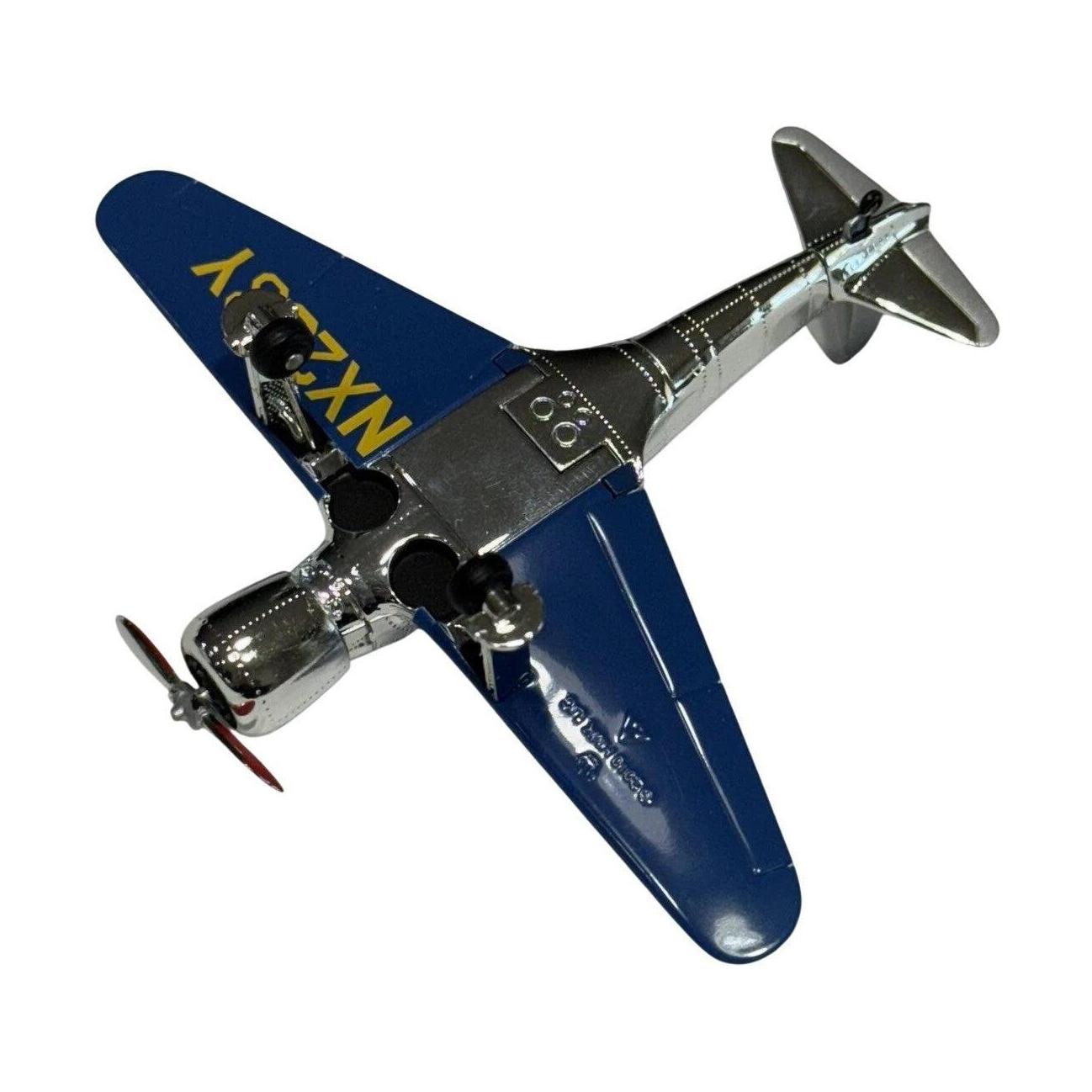 2010 H‑1 Racer Hallmark Ornament (Sky's the Limit) QX8316 Image4