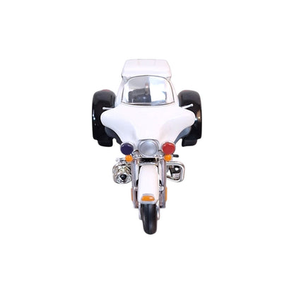 2010 Hallmark Ornament (2009) Tri Glide Ultra Classic Inaugural Trike Hallmark Ornament (Harley-Davidson) QXE3043 Image7