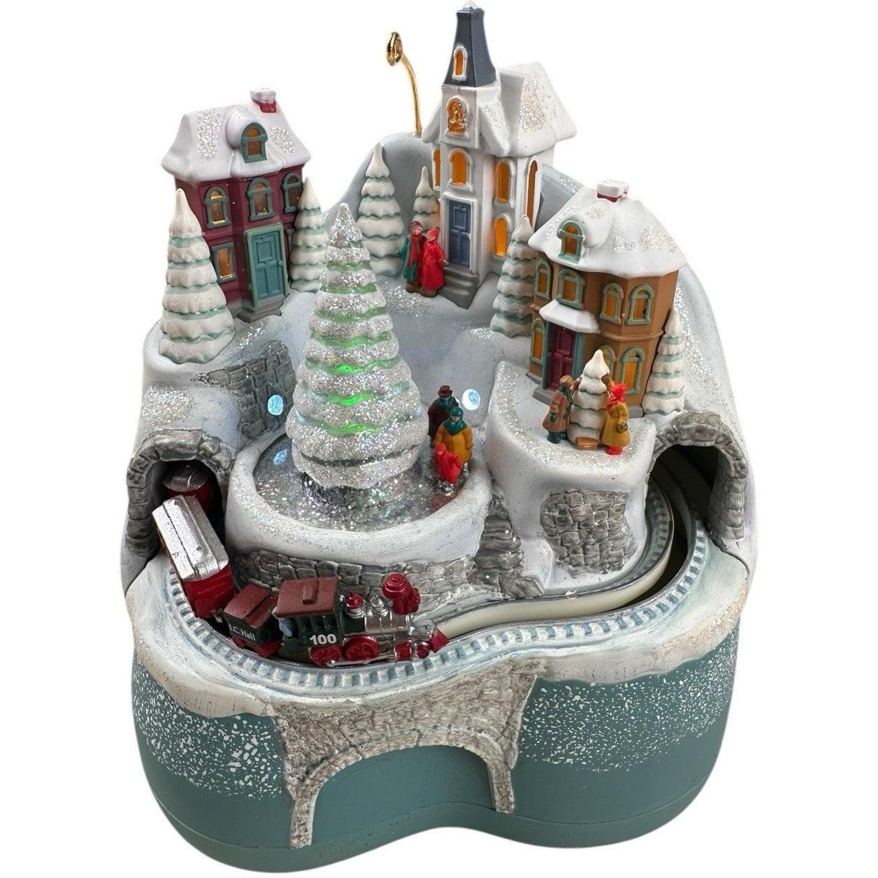 2010 Home for the Holidays Hallmark Ornament (Magic Train) QXG7706