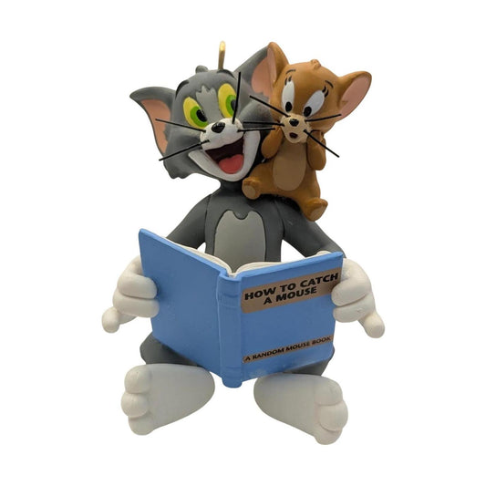 2010 How to Catch a Mouse Hallmark Ornament (Tom and Jerry) QX2143 Image1