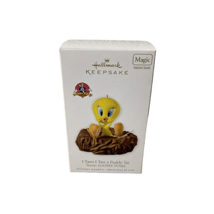 2010 I Tawt I Taw a Puddy Tat Hallmark Ornament (Tweety-LOONEY TUNES) QXI2043