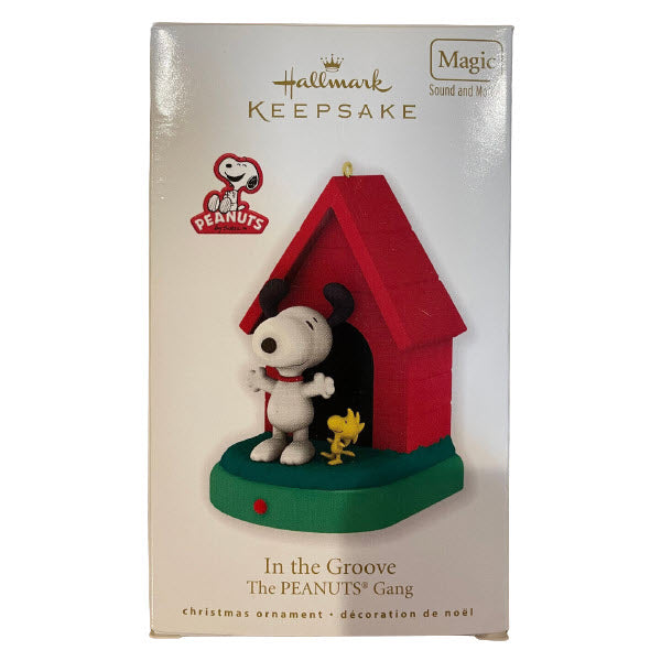 2010 In the Groove Hallmark Ornament (Peanuts) QXI2153