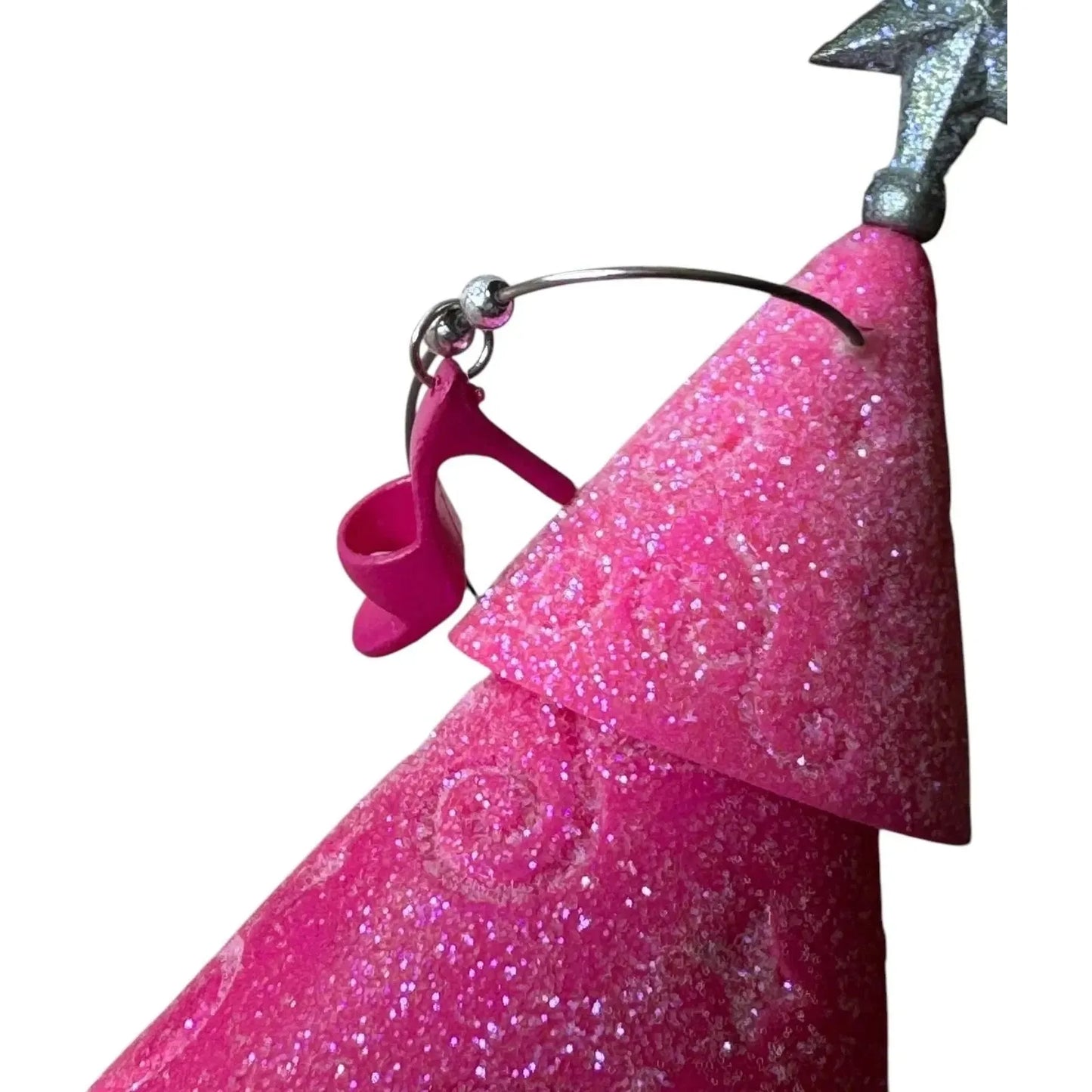 2010 It's All About the Shoe! Hallmark Ornament (Barbie) QXI2286